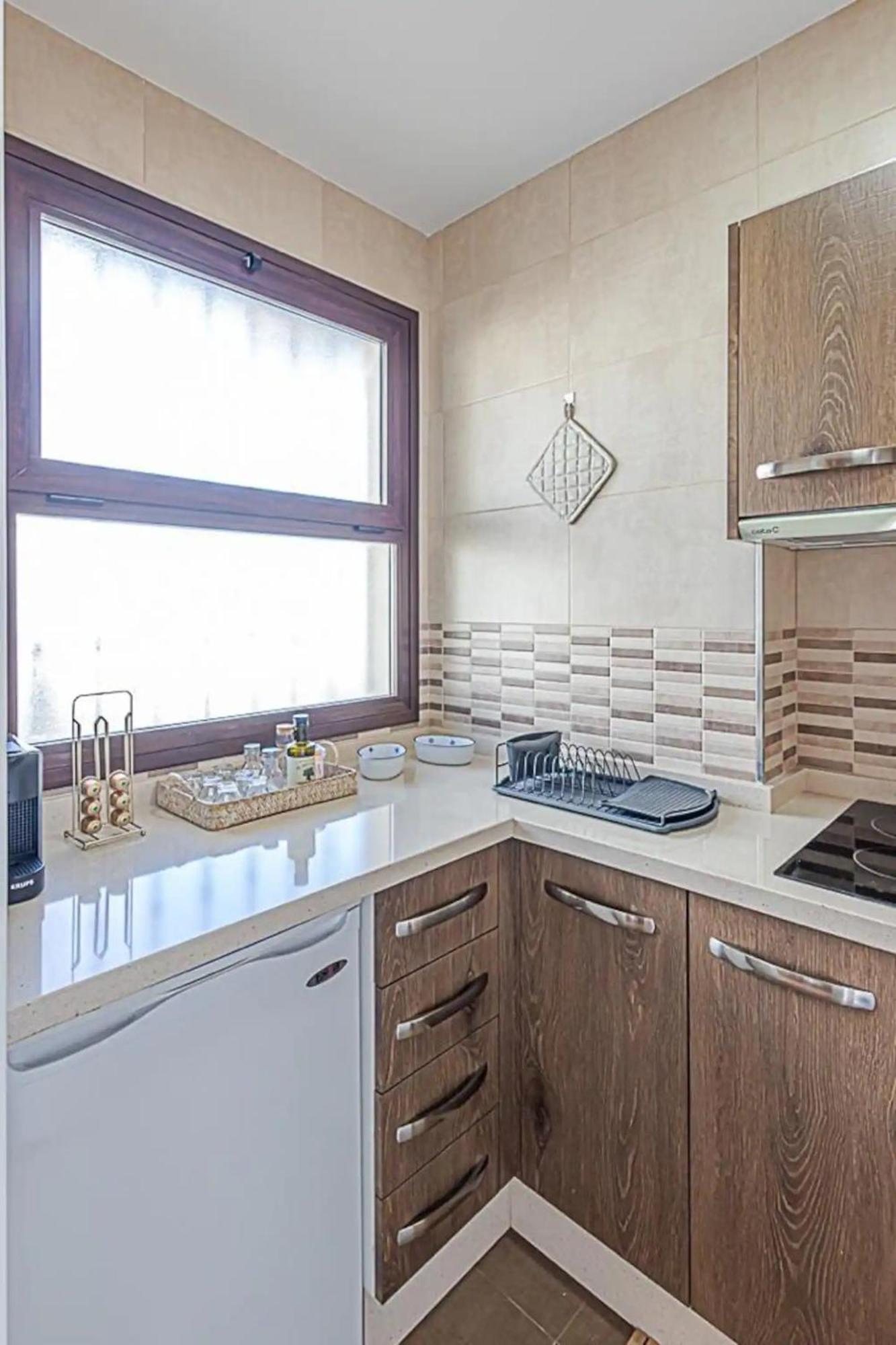Encantador Apartamento En Primera Linea De Playa Benalmadena Bagian luar foto